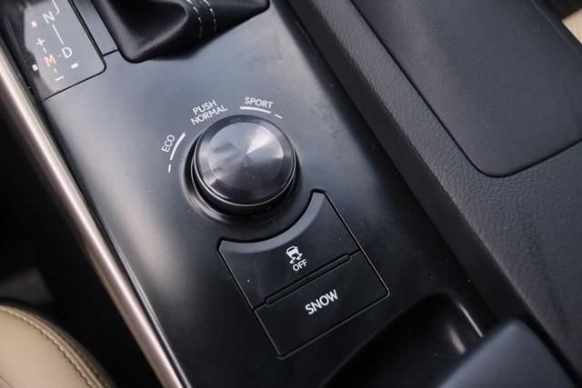 Used 2014 Lexus IS 350 w/ Navigation Package RWD image 22