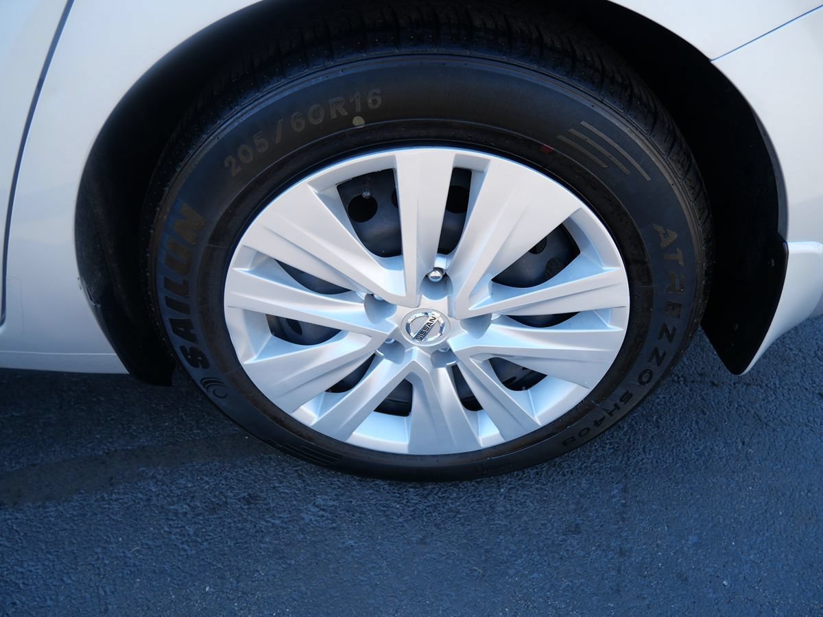 Used 2020 Nissan Sentra S FWD image 33