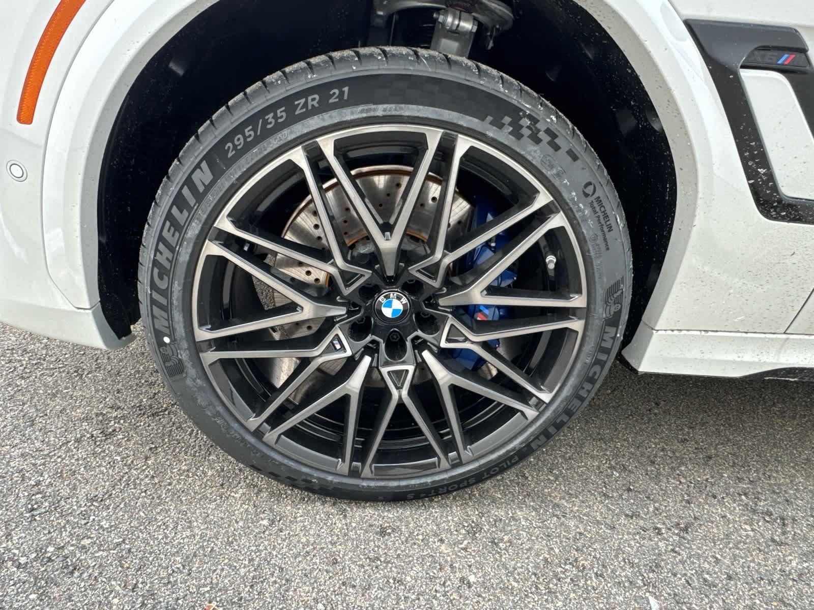 Used 2026 BMW X6 M Competition w/ Executive Package AWD/4WD image 9