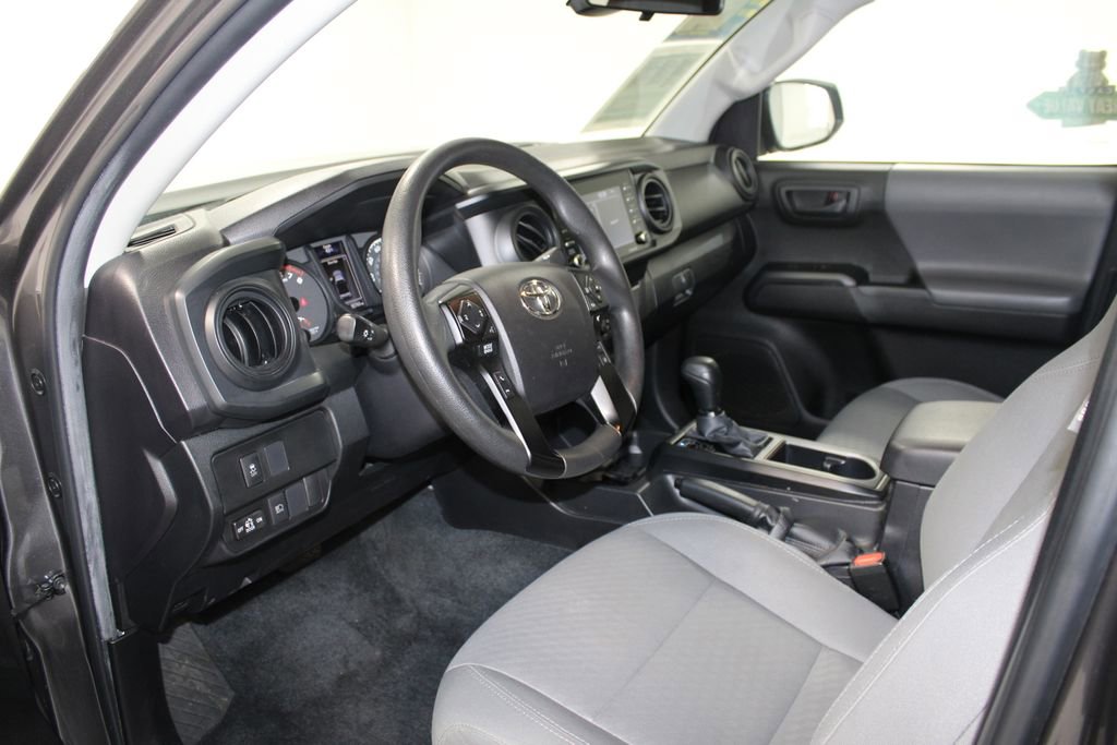 Used 2022 Toyota Tacoma SR image 21