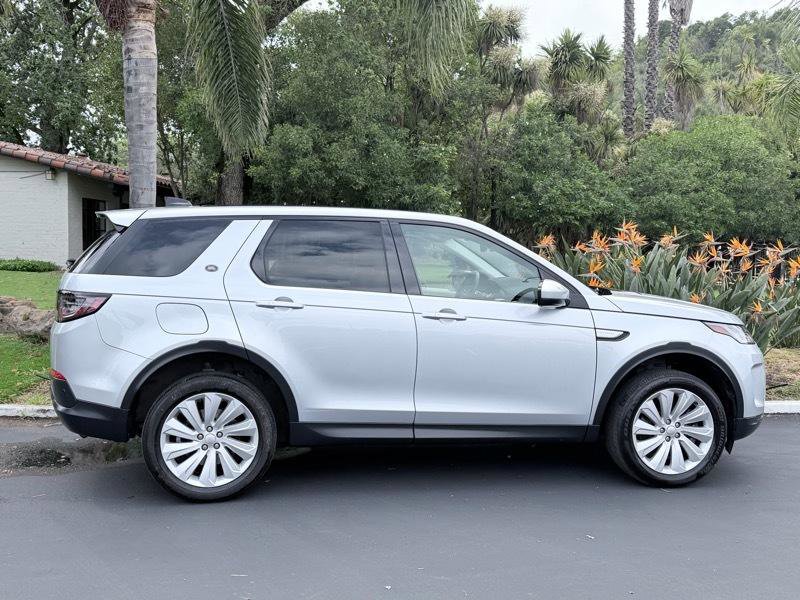 Used 2020 Land Rover Discovery Sport SE AWD/4WD image 5