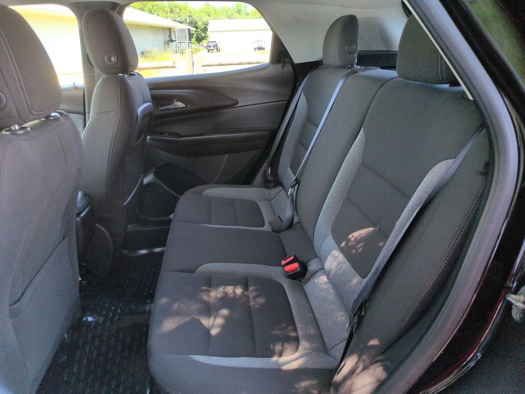 Used 2022 Chevrolet TrailBlazer LT AWD/4WD image 15