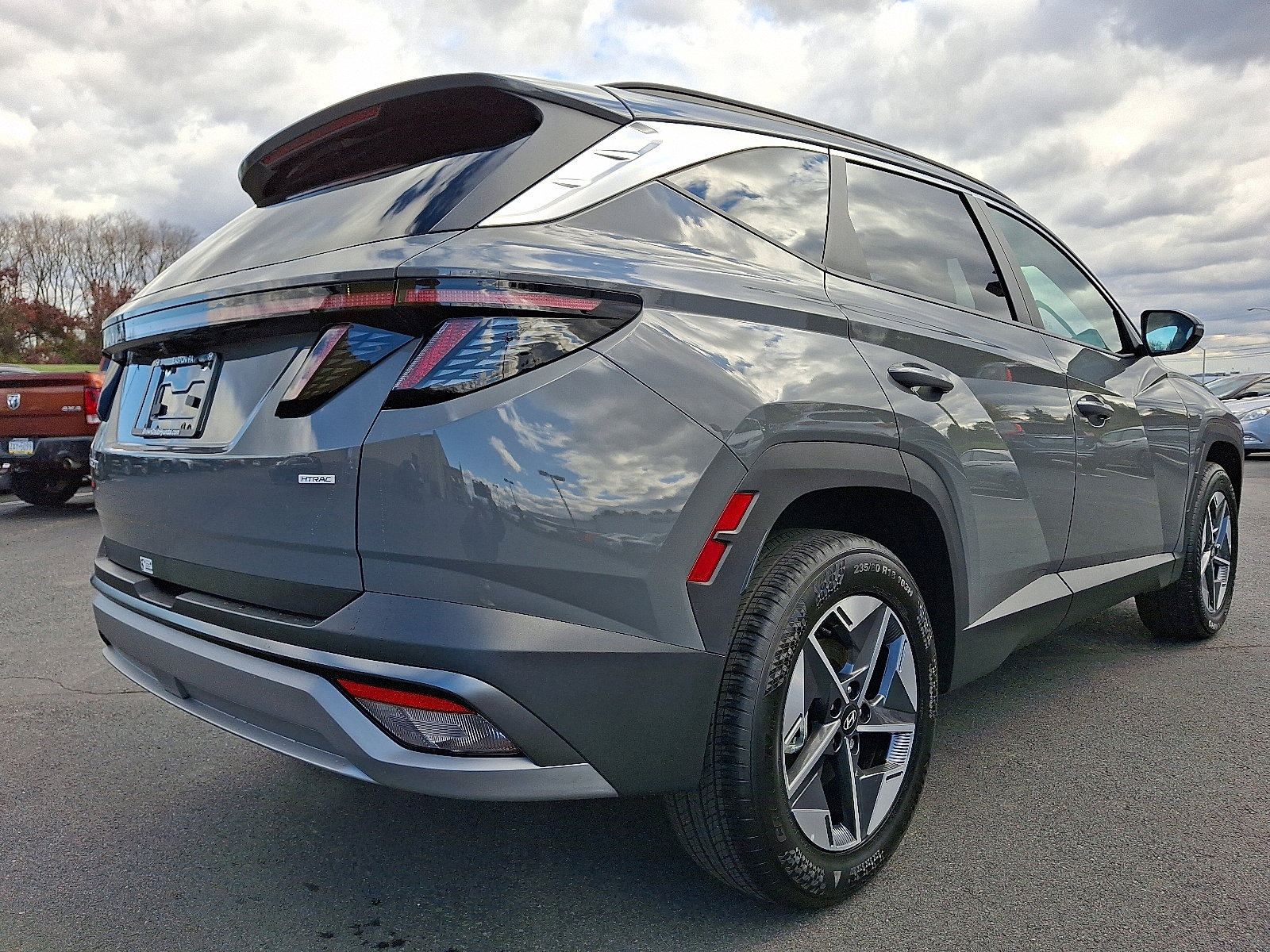 Certified 2025 Hyundai Tucson SEL image 6