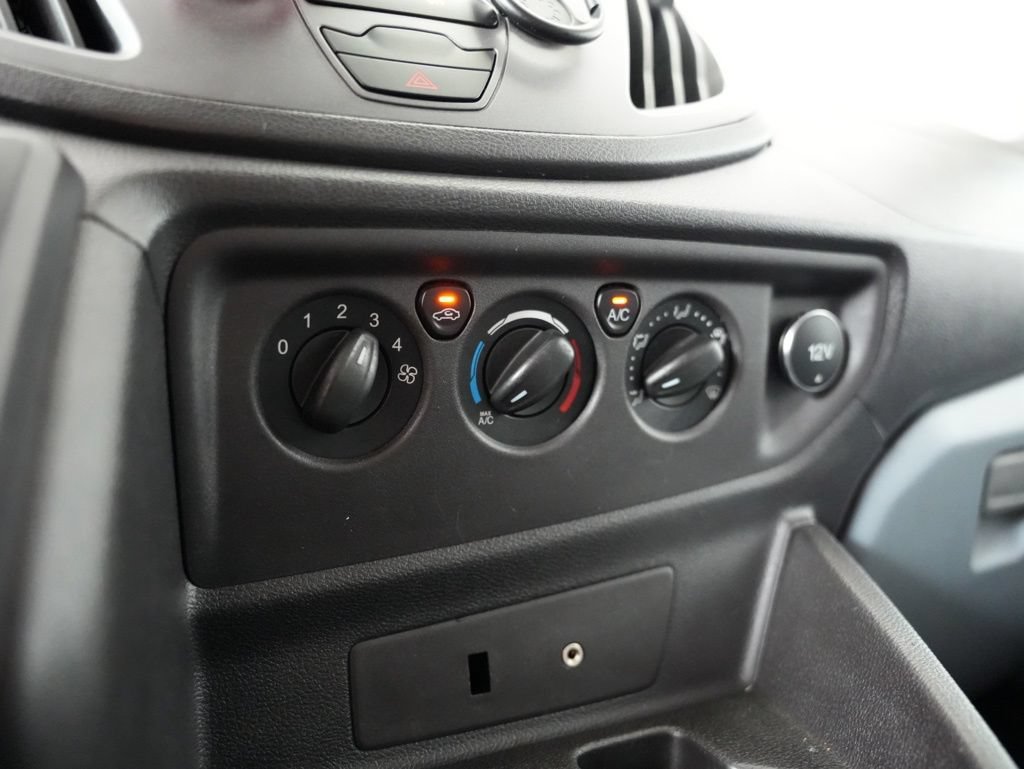 Used 2015 Ford Transit 250 148 Medium Roof RWD image 25