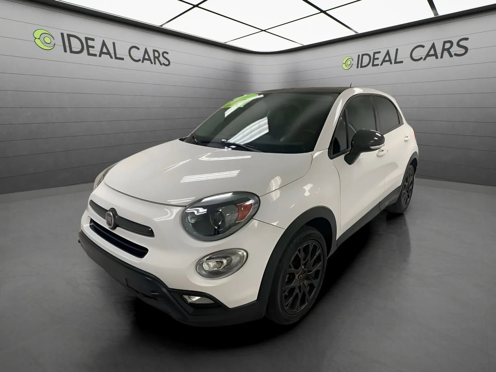 Used 2018 FIAT 500X Trekking FWD image 1