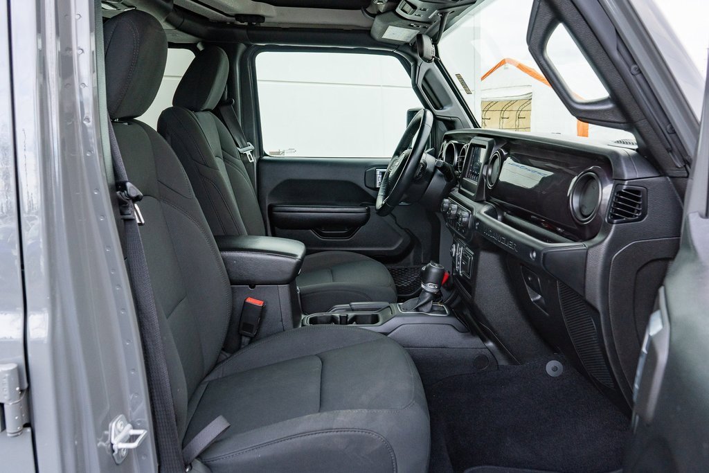 Used 2021 Jeep Wrangler Unlimited Sport image 17