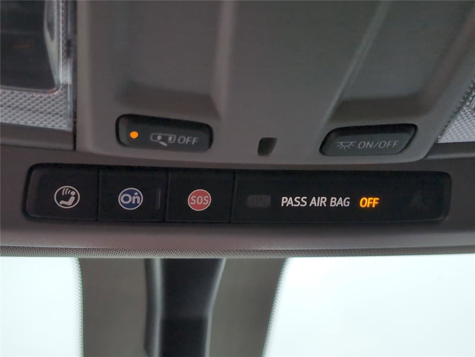 Used 2023 Chevrolet Silverado 2500 Custom w/ Custom Value Package image 13