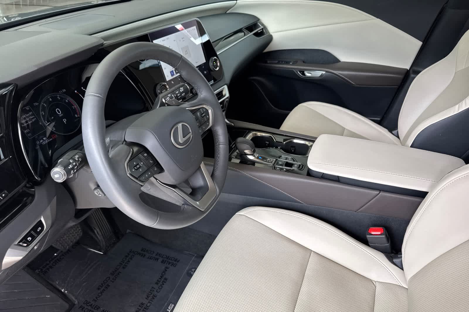 Used 2023 Lexus RX 350 AWD w/ Cold Area Package image 11