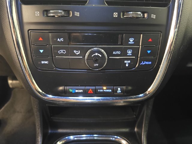 Used 2016 Dodge Grand Caravan R/T FWD image 27