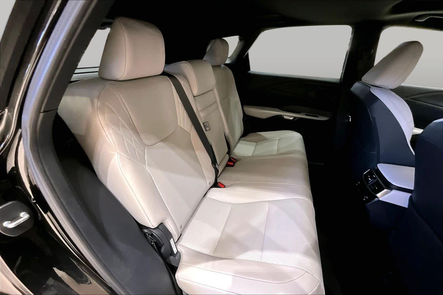 Certified 2023 Lexus RX 350 Premium w/ Accessory Package (Z1) FWD image 38