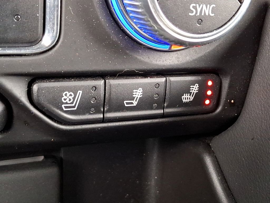 Used 2022 GMC Yukon SLT w/ SLT Luxury Package image 24