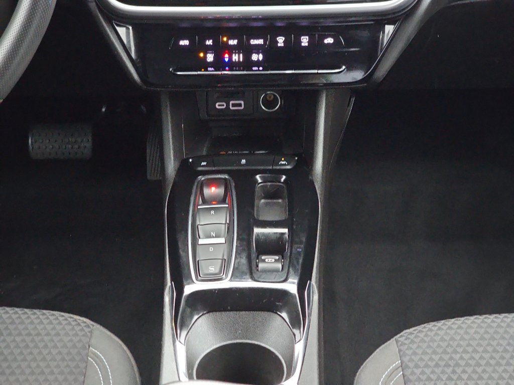 Used 2023 Chevrolet Bolt EUV LT w/ Driver Confidence Package image 24