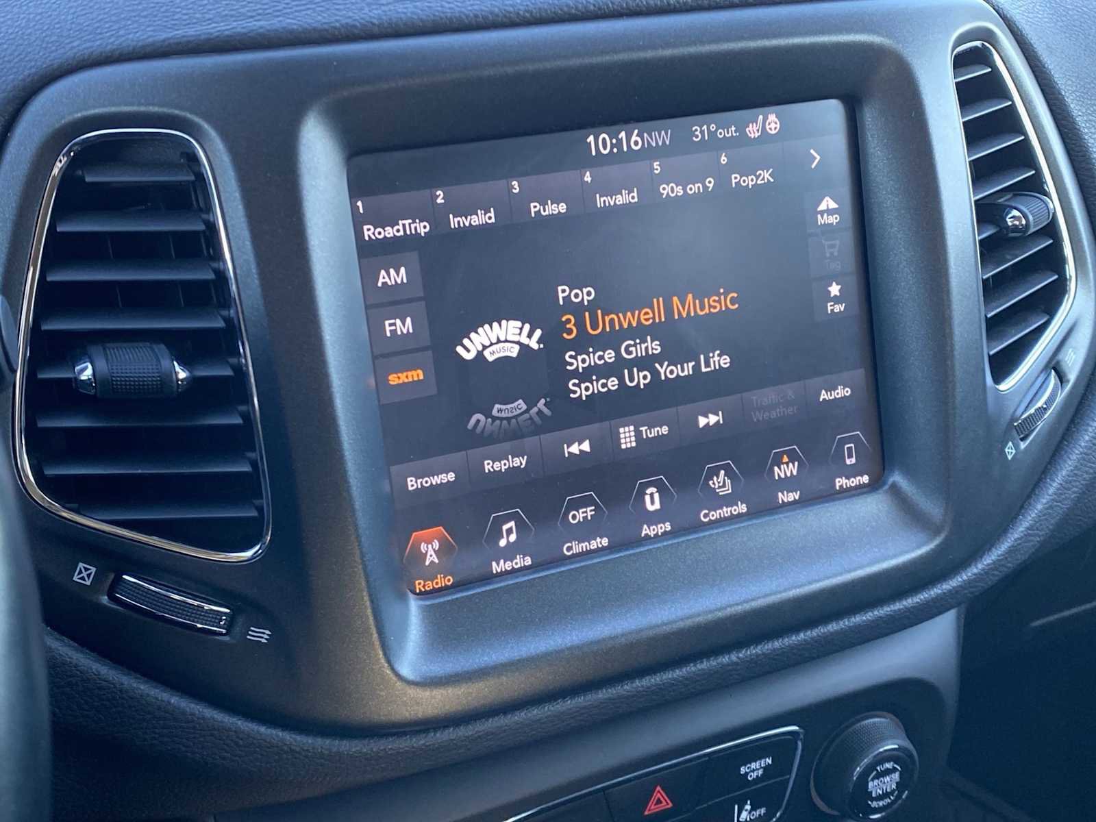 Certified 2018 Jeep Compass Trailhawk w/ Leather Interior Group image 28