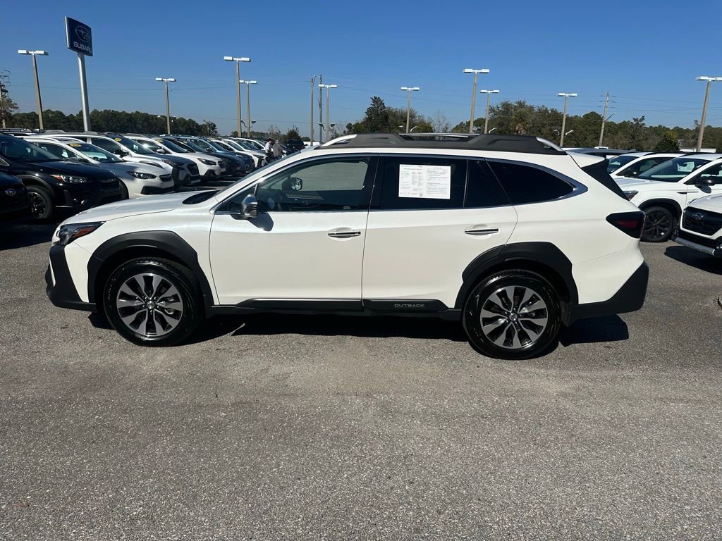 Used 2025 Subaru Outback Touring XT image 12