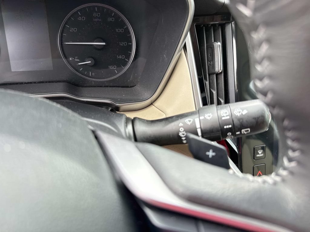 Used 2023 Subaru Outback Limited AWD/4WD image 38