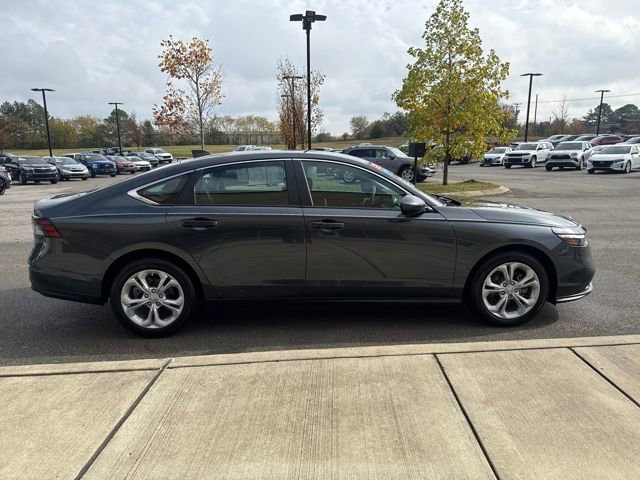 Certified 2025 Honda Accord LX image 5