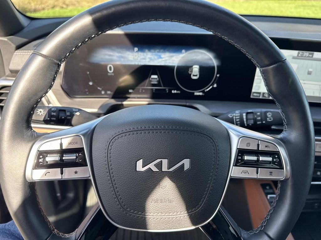 Used 2023 Kia Telluride SX X-Line image 27