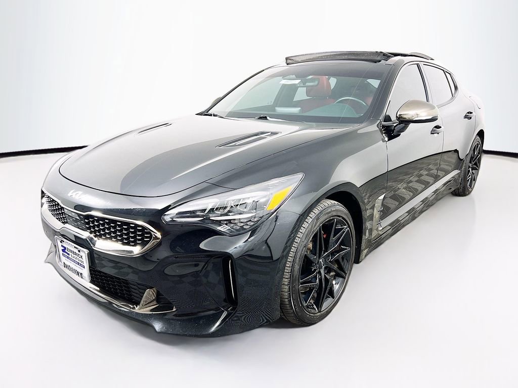 Used 2022 Kia Stinger GT-Line w/ Sun & Sound Package image 3