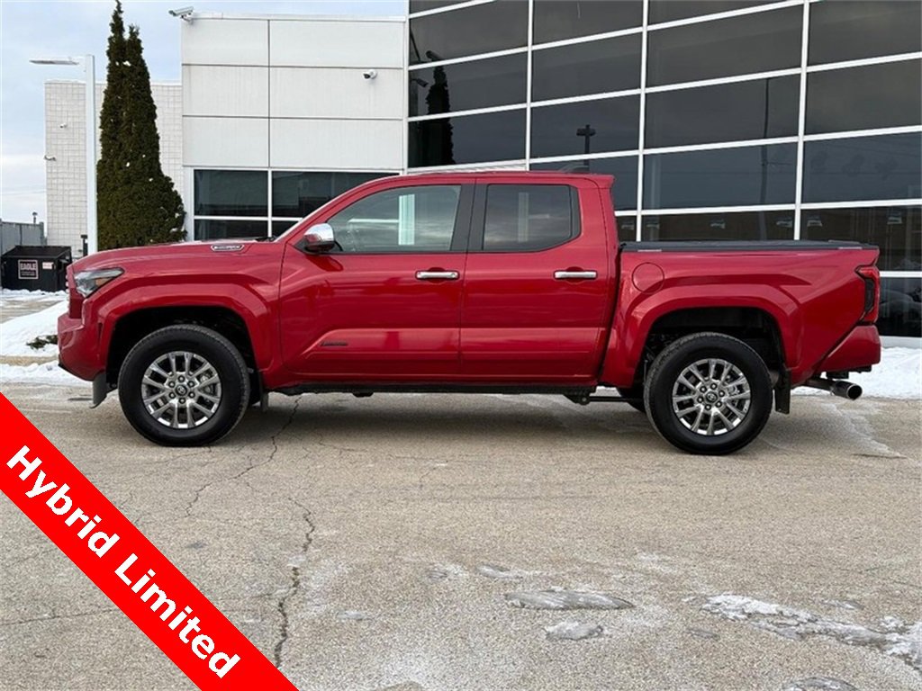 Used 2024 Toyota Tacoma Limited image 6