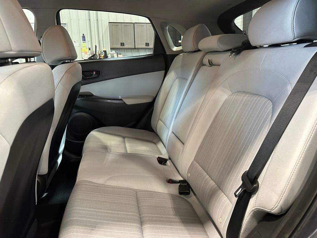 Used 2023 Hyundai Kona SEL image 27