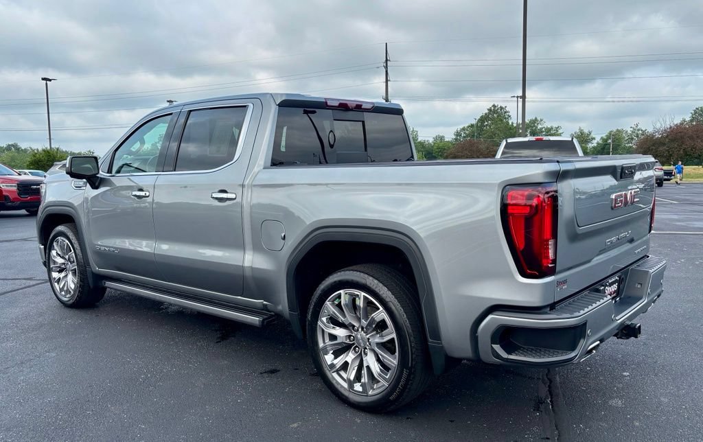 Used 2023 GMC Sierra 1500 Denali w/ Denali Reserve Package AWD/4WD image 5