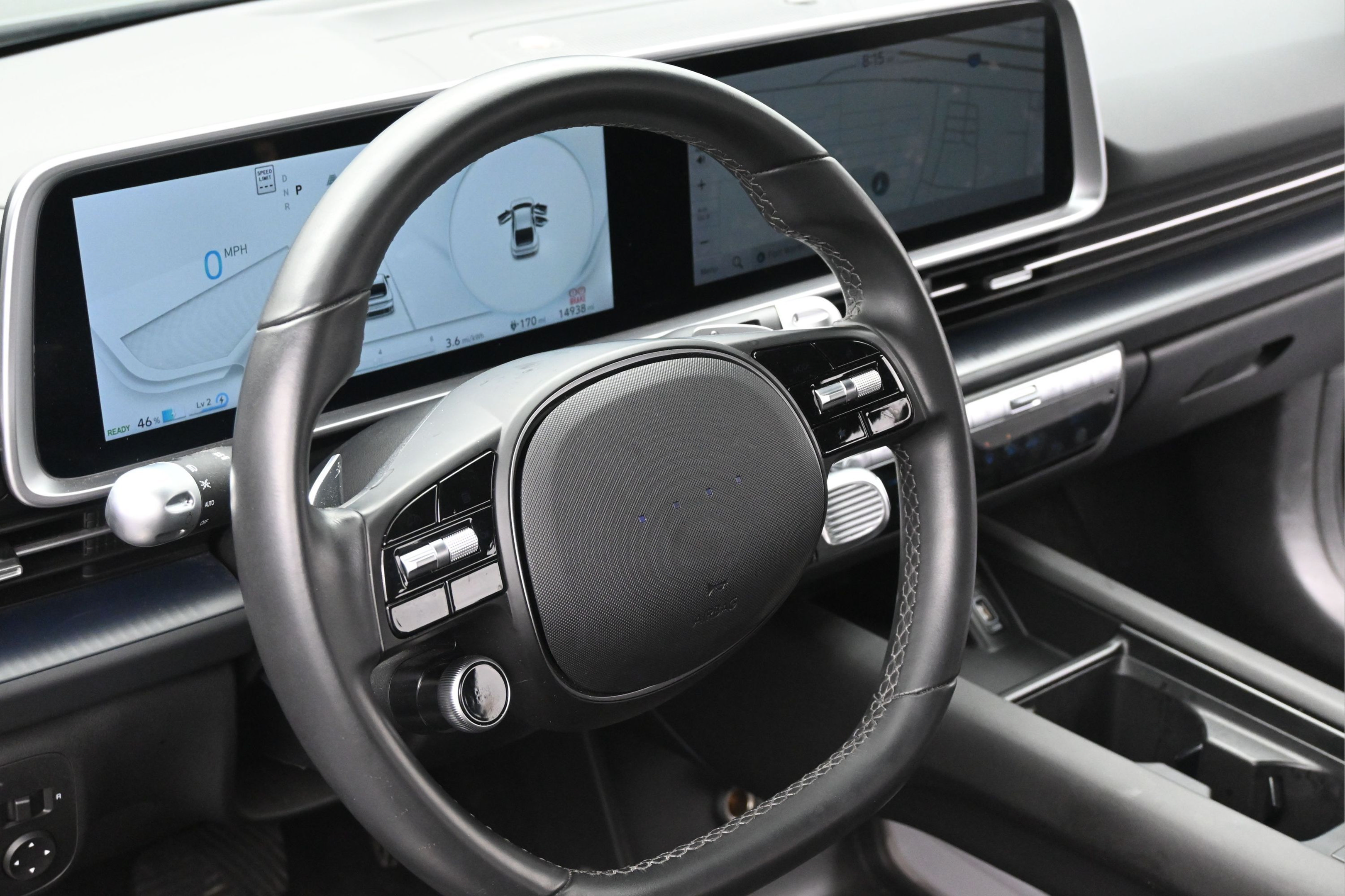 Used 2024 Hyundai Ioniq 6 SE RWD image 13