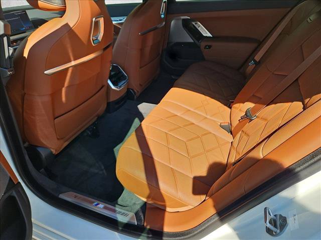 New 2026 BMW i7 xDrive60 AWD/4WD image 16
