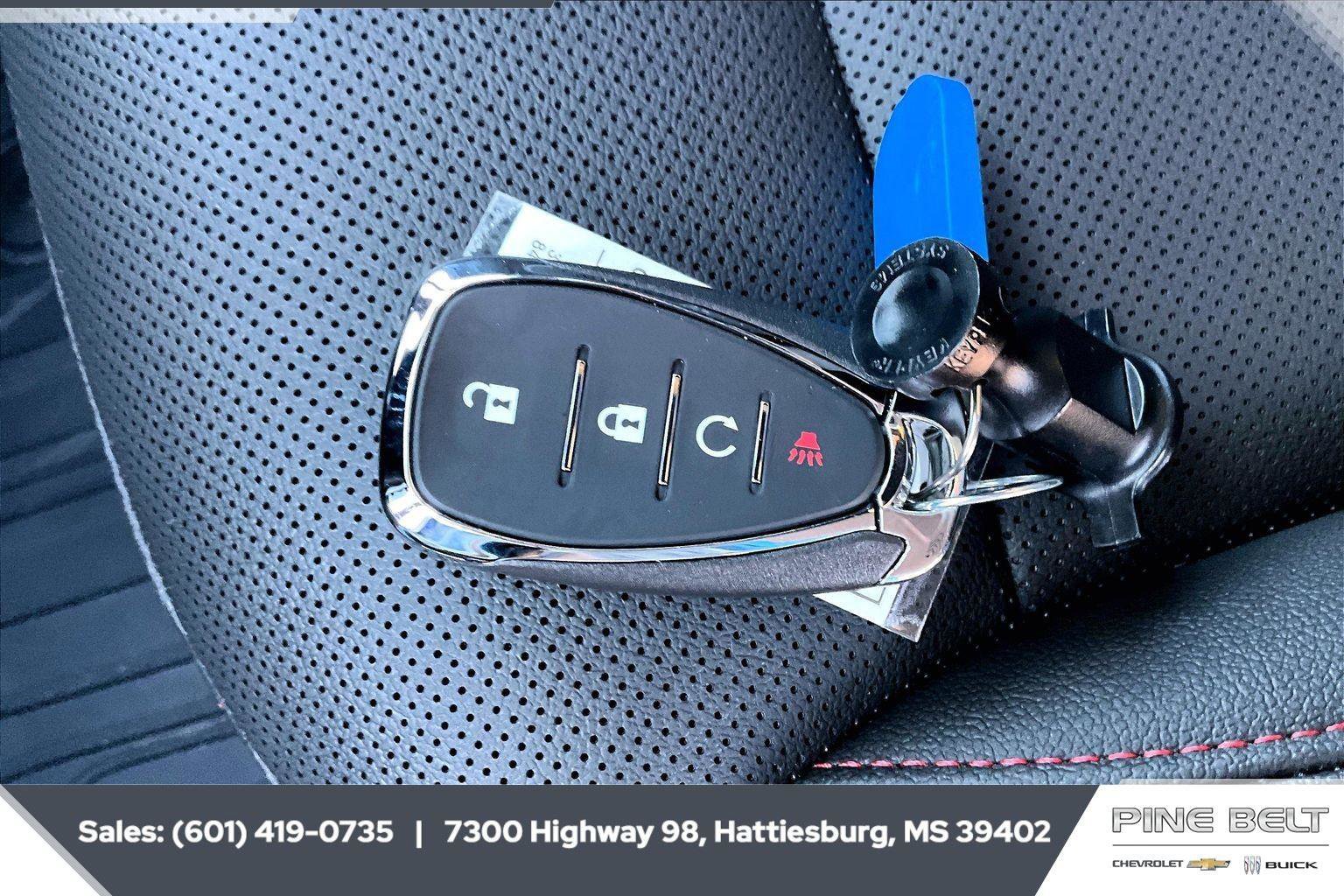 New 2026 Chevrolet Trax RS w/ Driver Confidence Package image 9