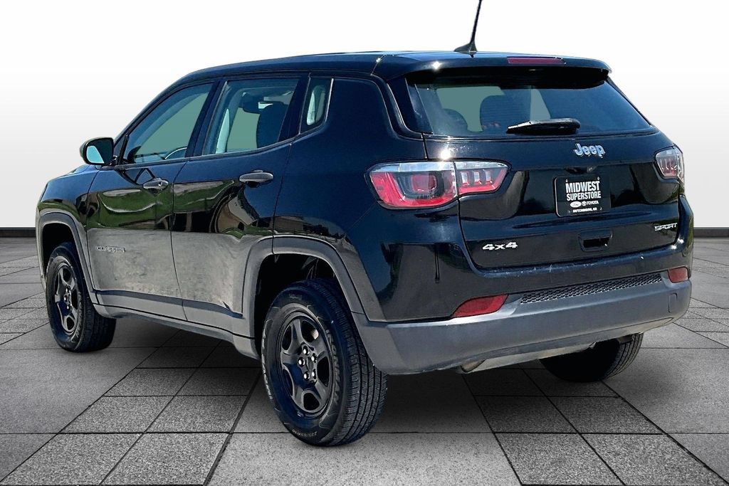 Used 2019 Jeep Compass Sport AWD/4WD image 10