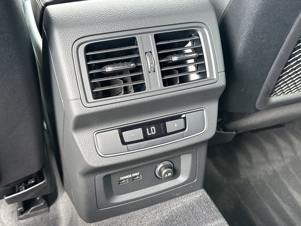 Used 2022 Audi SQ5 Premium AWD/4WD image 22