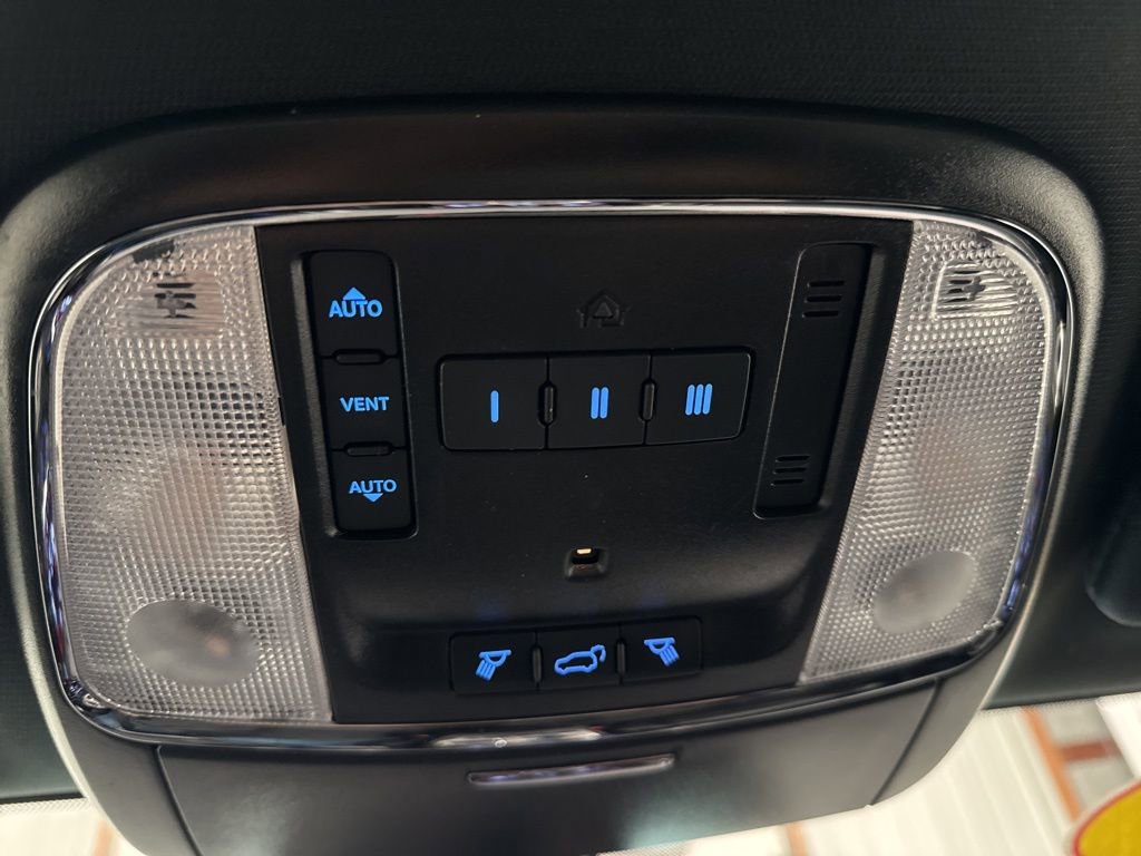 Used 2020 Jeep Grand Cherokee Limited image 19