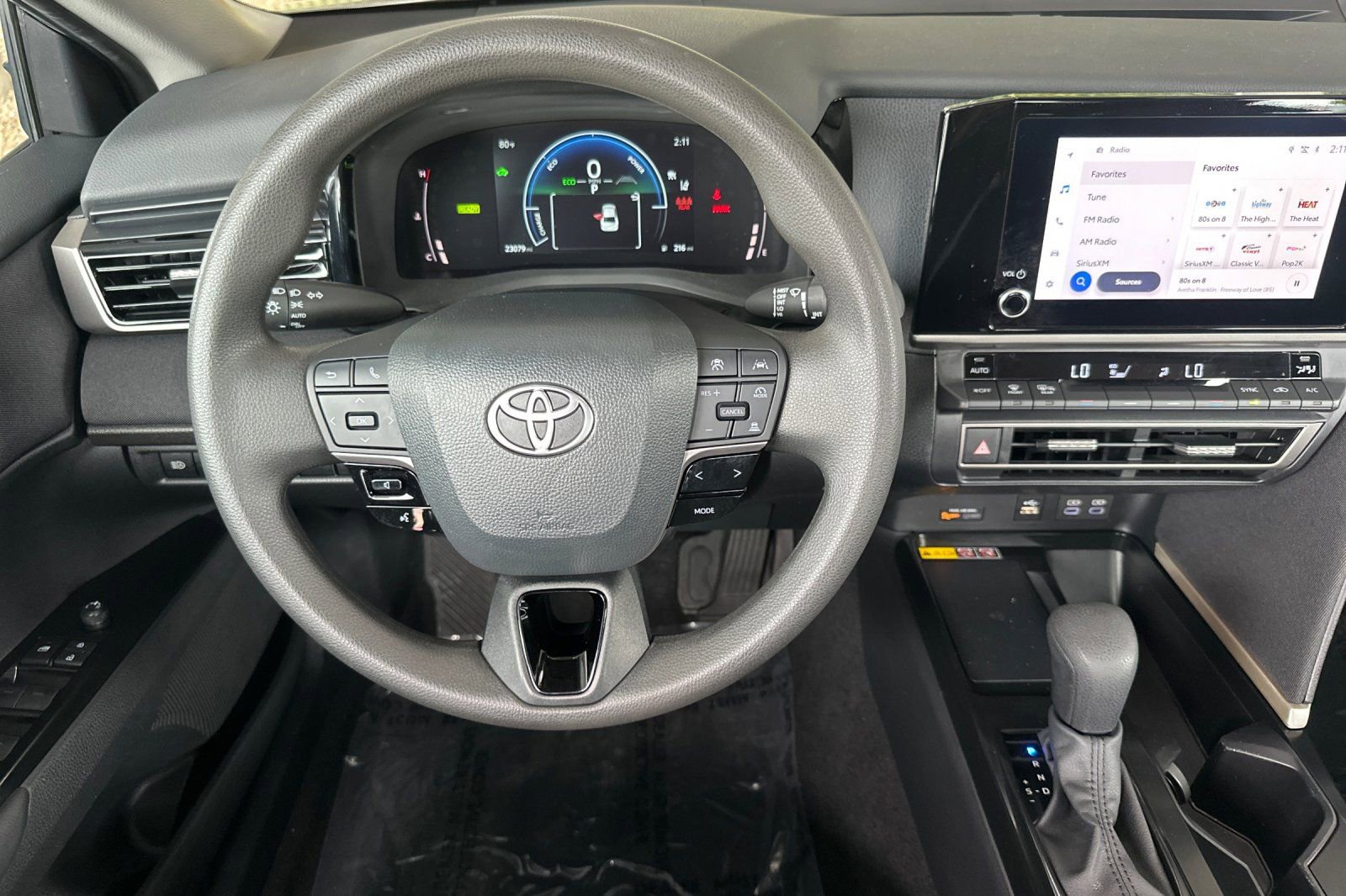 Used 2025 Toyota Camry LE image 17
