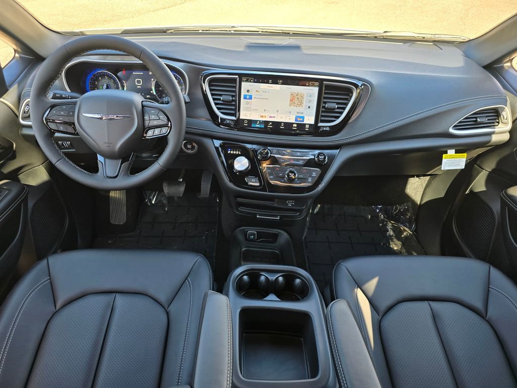 New 2026 Chrysler Pacifica Select image 6