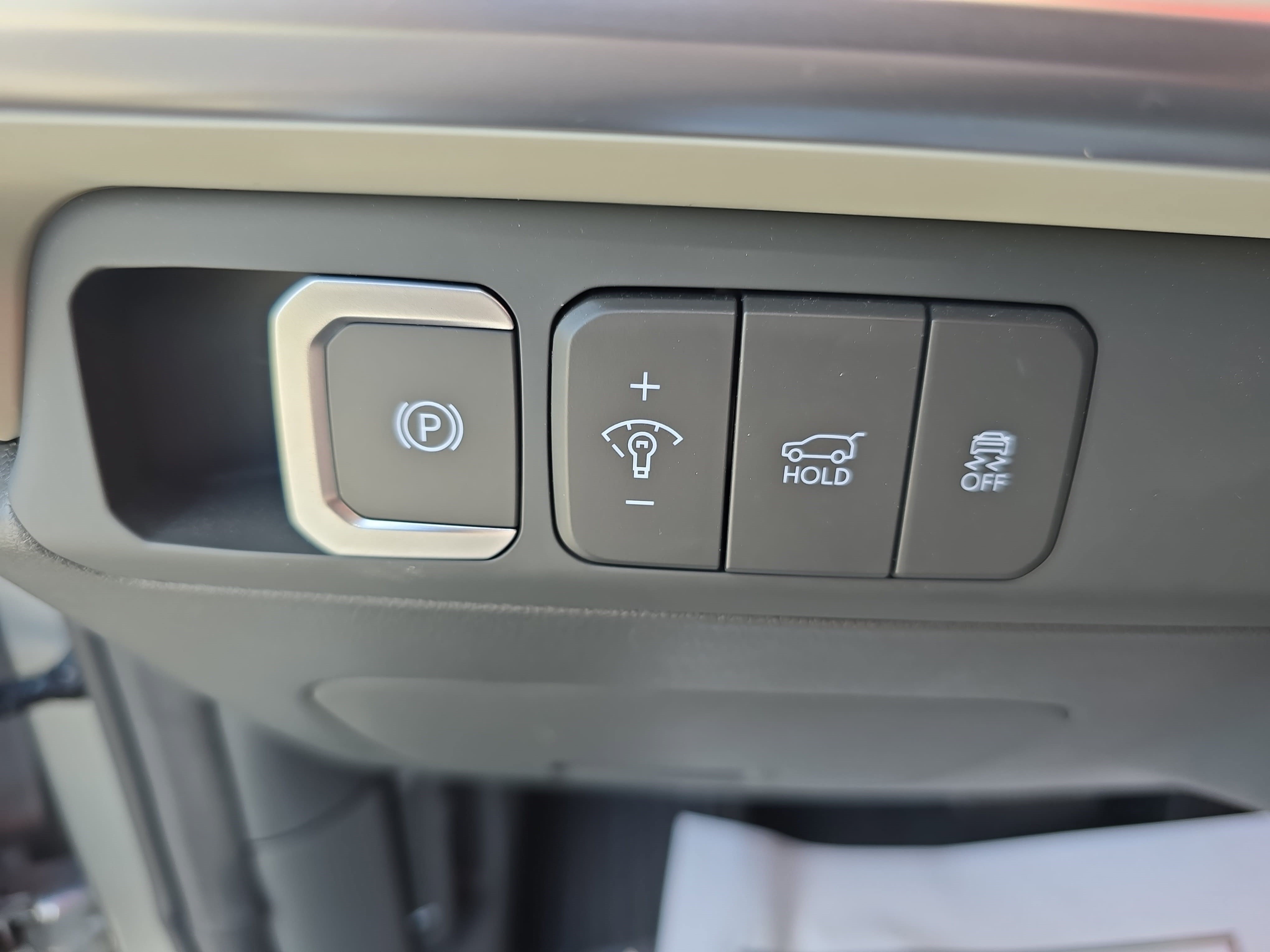 Used 2024 Hyundai Santa Fe SEL FWD image 28
