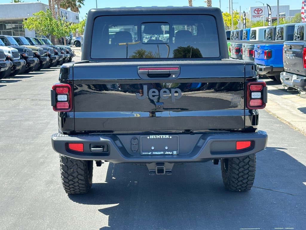New 2026 Jeep Gladiator Sport AWD/4WD image 6