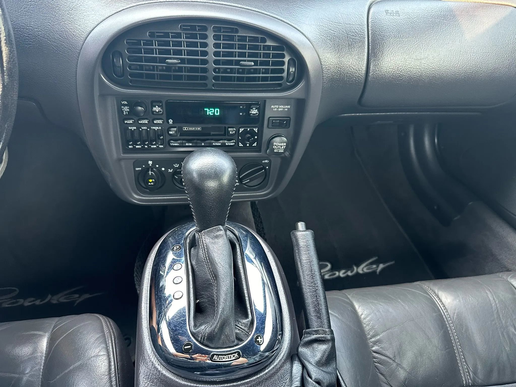 Used 2000 Plymouth Prowler RWD image 34