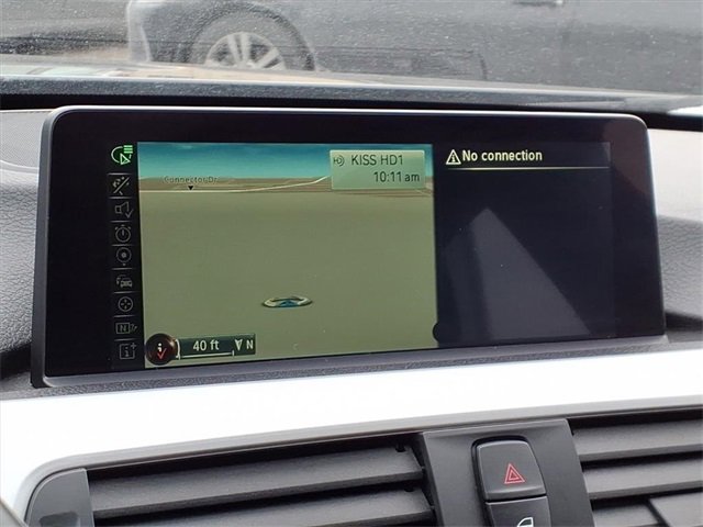 Used 2016 BMW 320i xDrive Sedan image 17