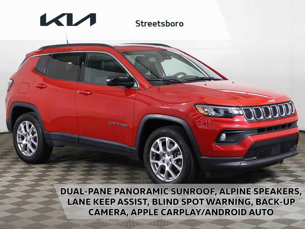 Used 2024 Jeep Compass Latitude w/ Sun and Sound Group AWD/4WD video 1