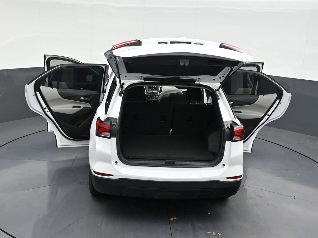 Used 2024 Chevrolet Equinox LS FWD image 37