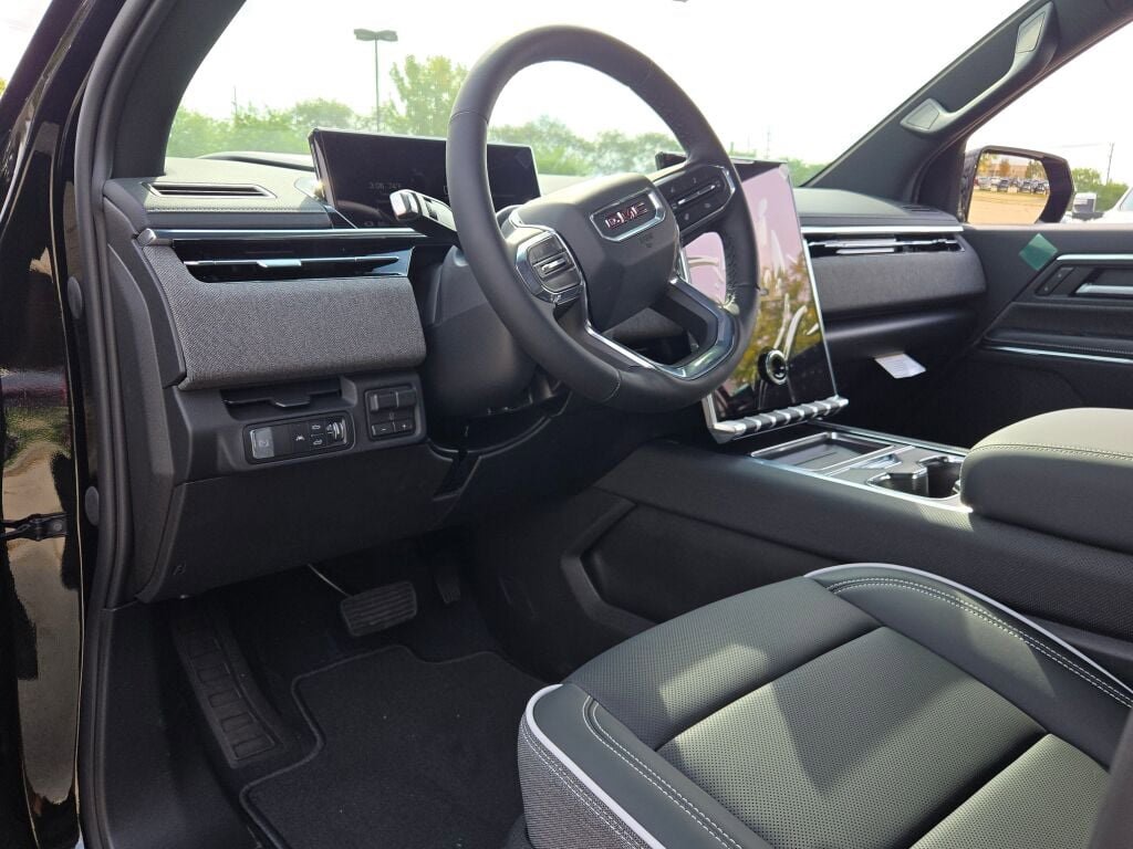 New 2026 GMC Sierra EV Elevation image 24