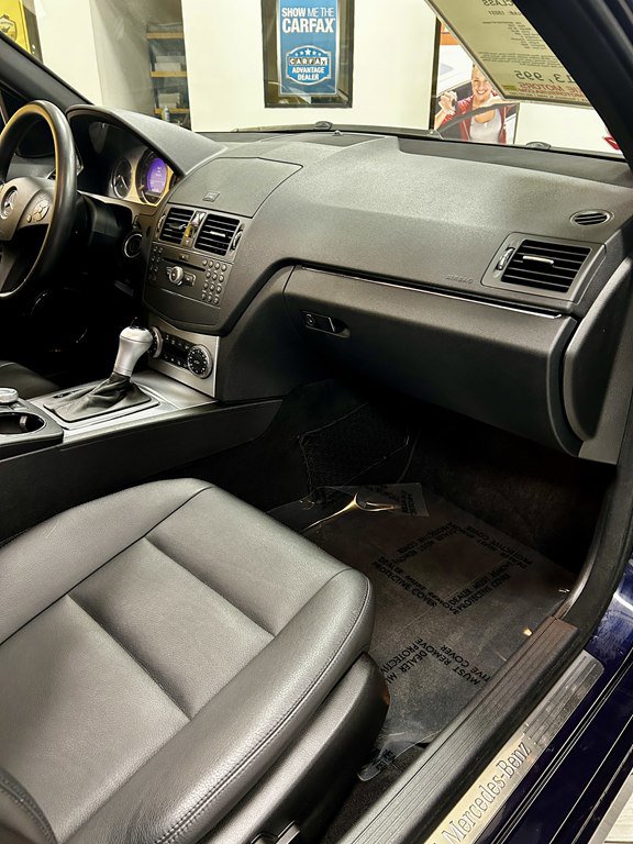 Used 2008 Mercedes-Benz C 300 Sedan image 11