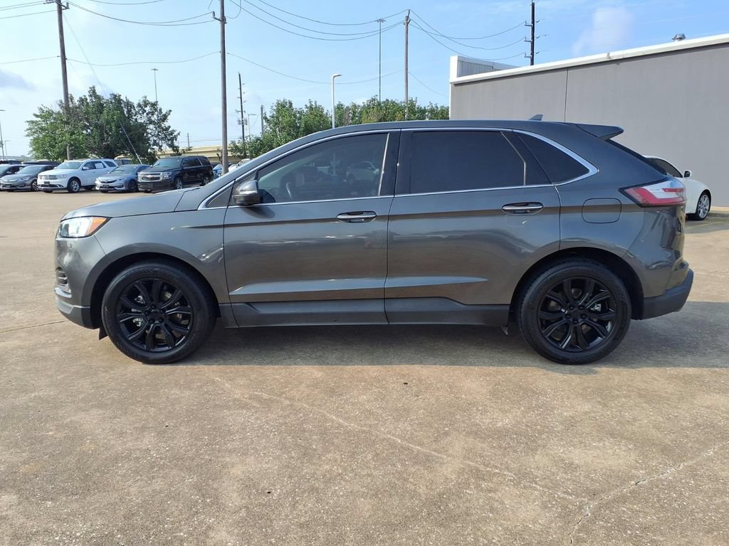 Used 2019 Ford Edge Titanium FWD image 5