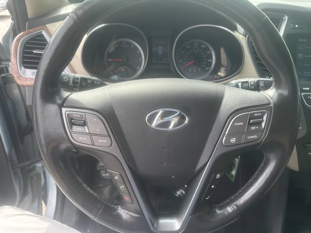 Used 2013 Hyundai Santa Fe GLS AWD/4WD image 14