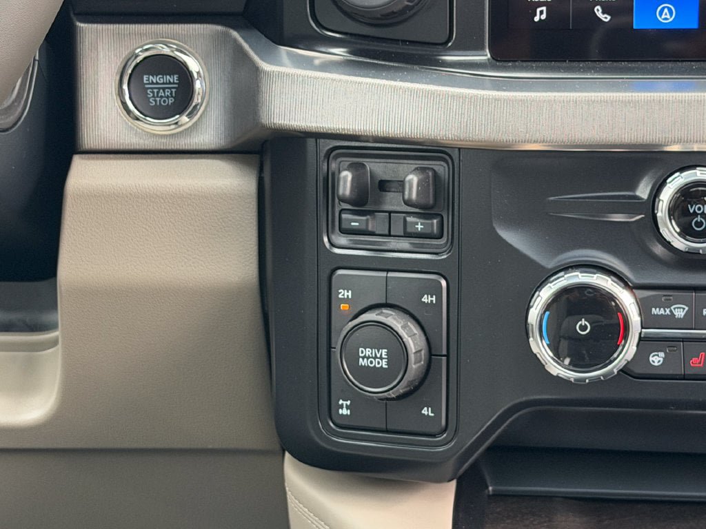 New 2027 Ford F350 Platinum w/ Platinum Plus Package AWD/4WD image 19
