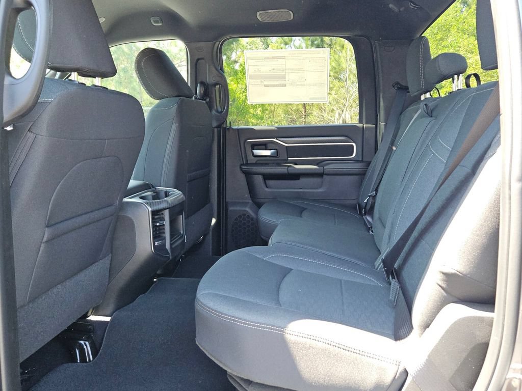 New 2026 RAM 3500 Big Horn AWD/4WD image 11