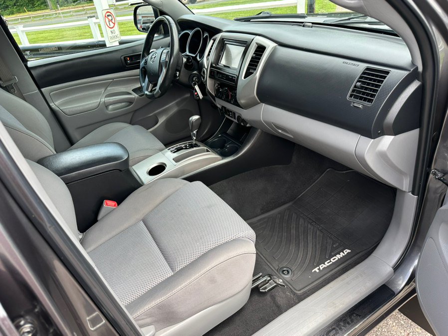 Used 2013 Toyota Tacoma 4x4 Double Cab w/ TRD Off-Road Pkg image 14