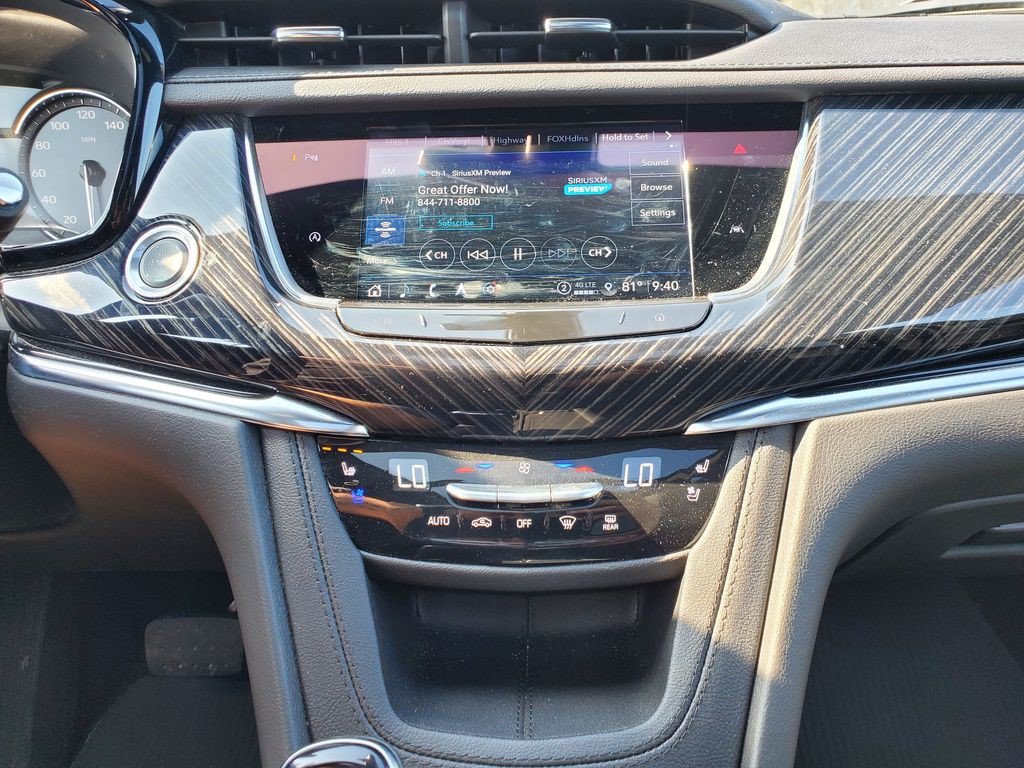 Certified 2024 Cadillac XT6 Premium Luxury AWD/4WD image 27
