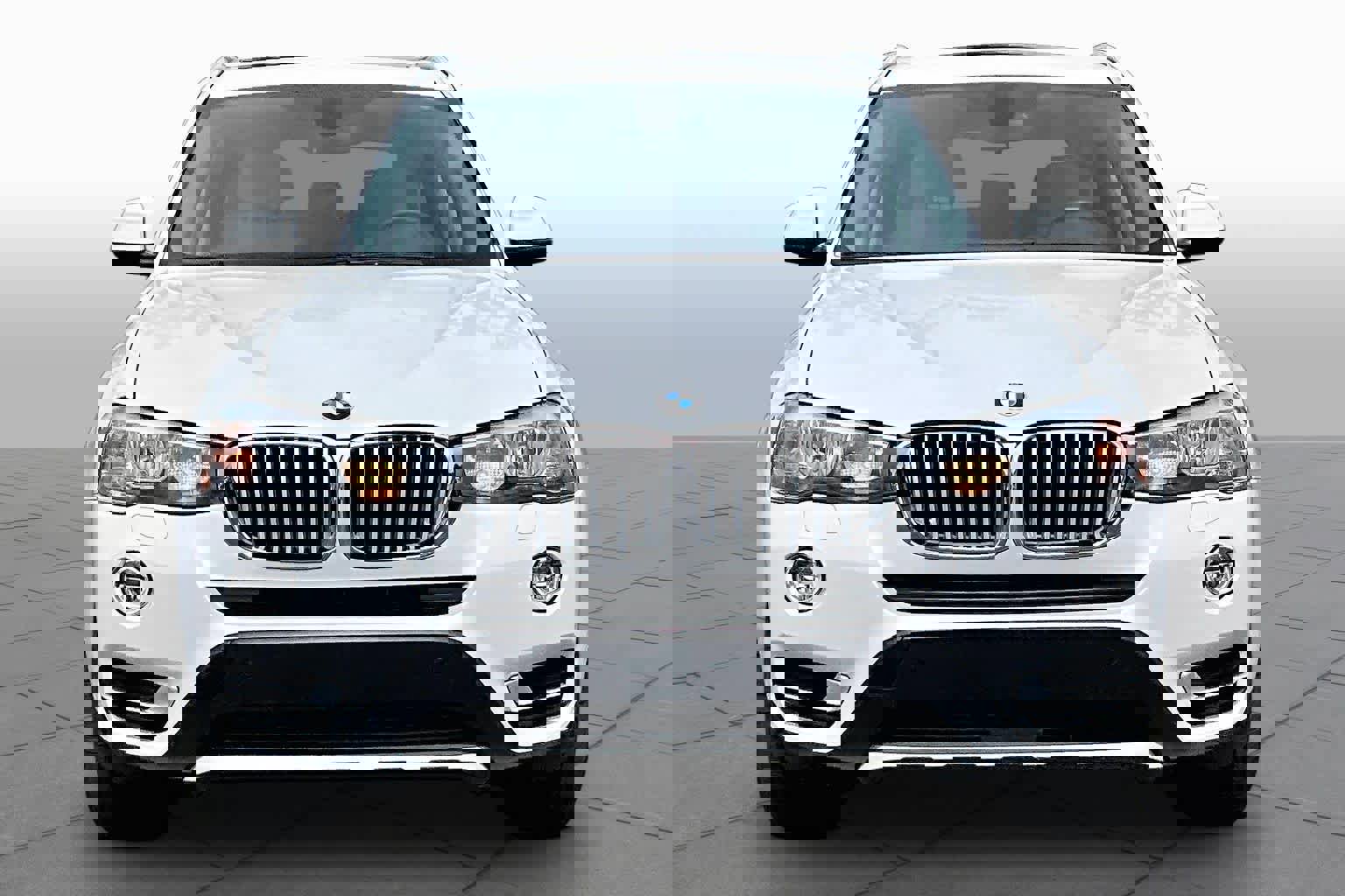 Used 2016 BMW X3 xDrive28i image 4