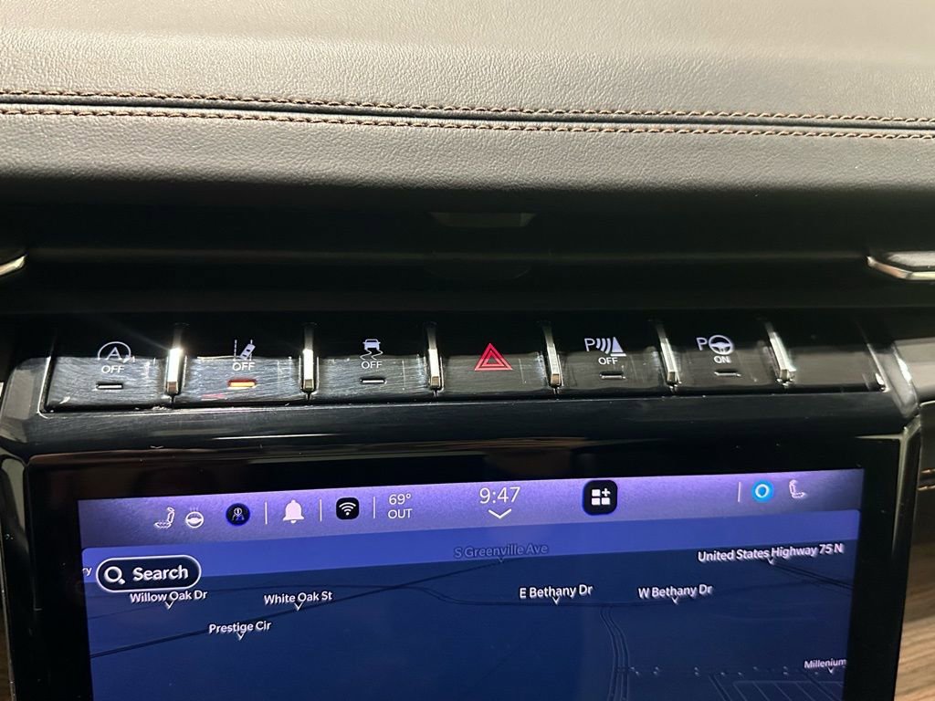 Used 2023 Jeep Grand Cherokee L Summit w/ High Altitude Package image 24