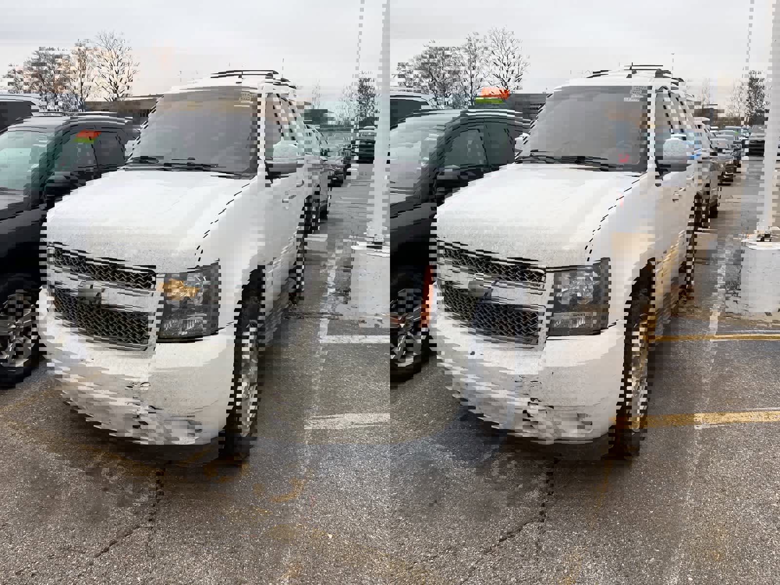 Used 2013 Chevrolet Tahoe LT image 2